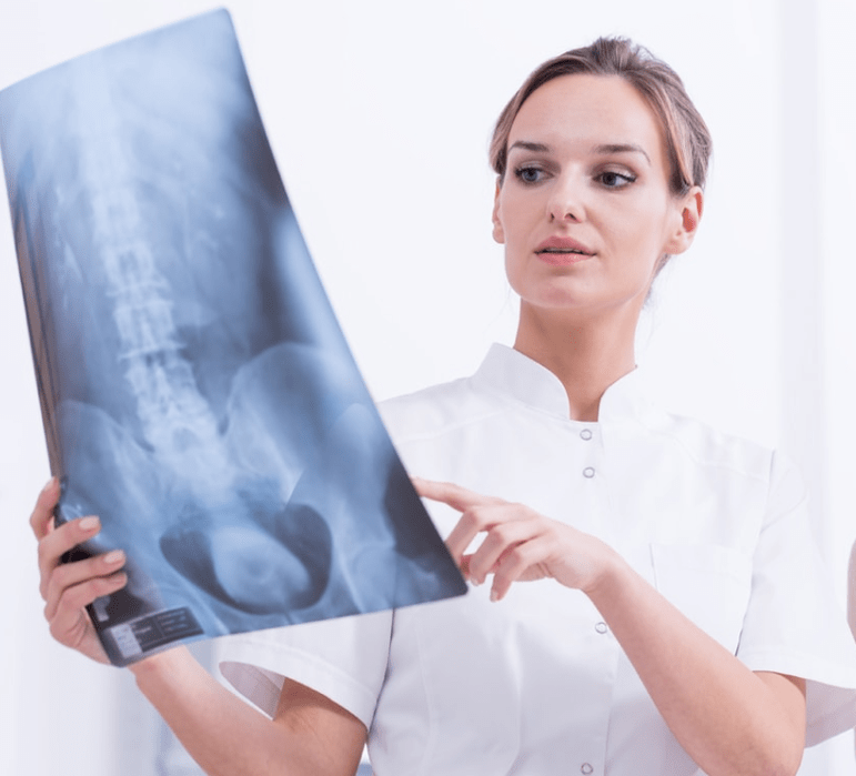 Diagnoza prsne osteohondroze z rentgenskim pregledom