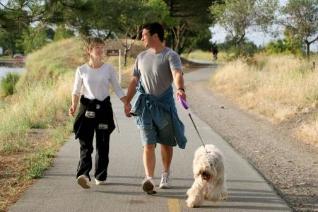 Če imate pogosto bolečine v spodnjem delu hrbta, je treba nadomestiti z aktivnim šport, sprehodi na svežem zraku